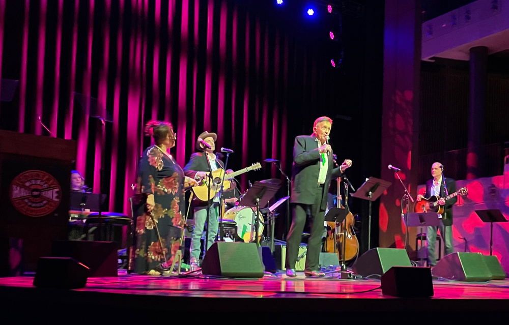 Bill Anderson remembers his friend Peter Cooper during the memorial event in Nashville.