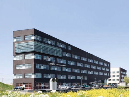 Tie Kinetix, een Buy