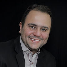 Adan Alves instrutor de ROV com mais de 20 anos de experiência no mercado.