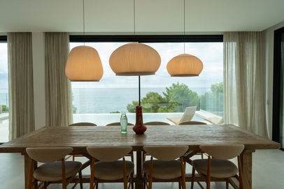 INTERIOR & ARCHITECTURAL DESIGN