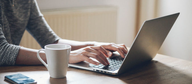 Πως να ξεκινήσεις την online επιχείρηση σου με ελάχιστο κεφάλαιο από το σπίτι