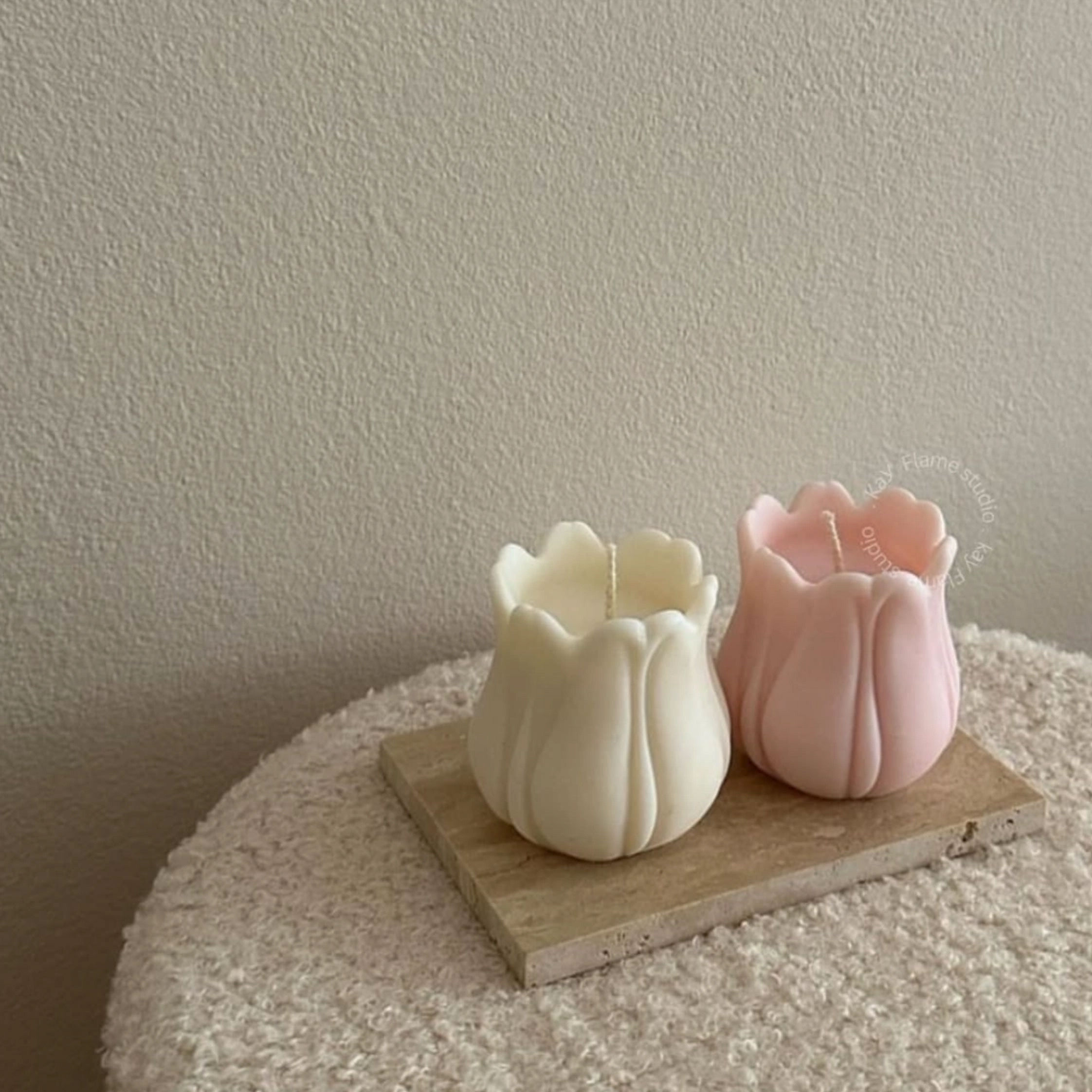 Tulip Candle