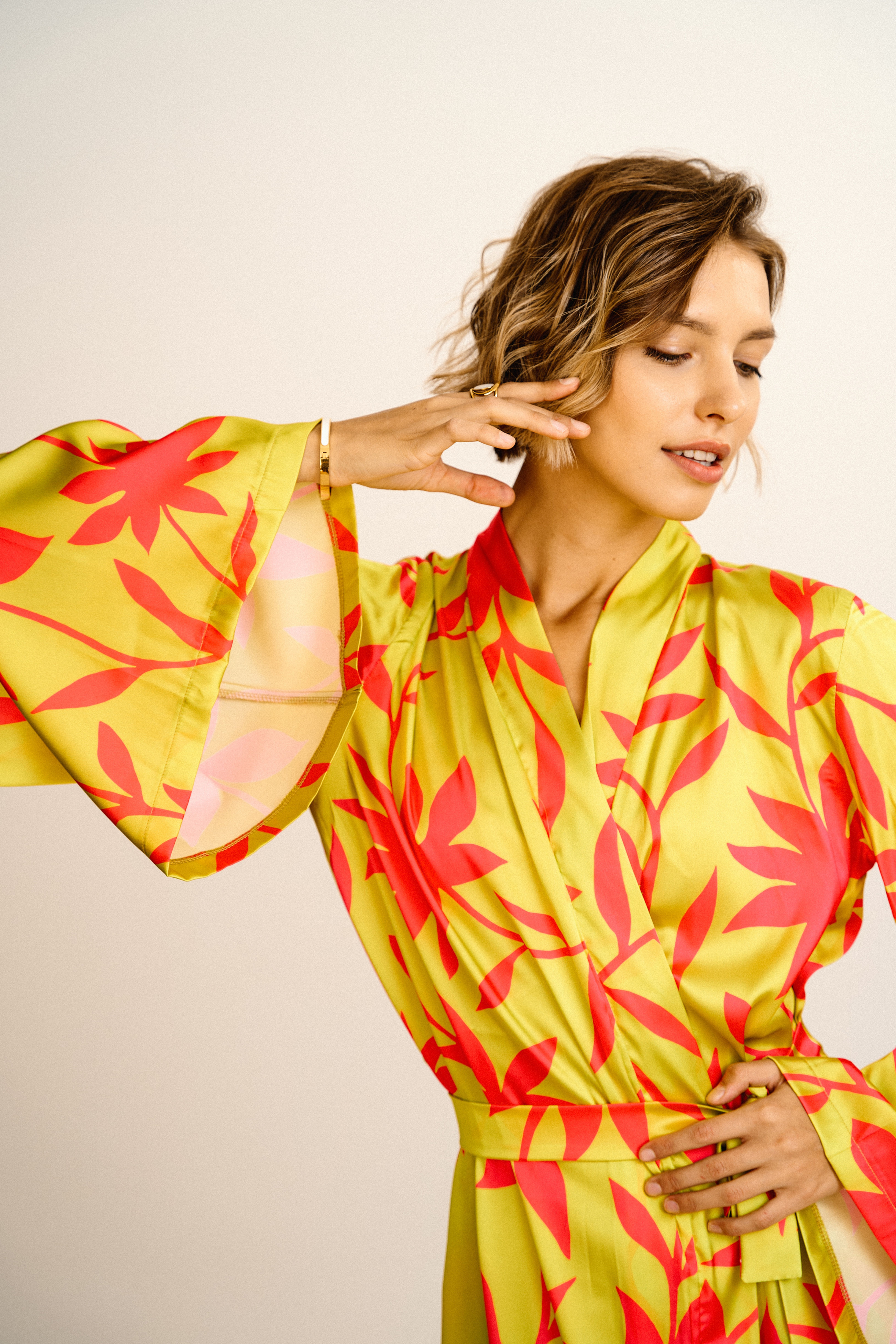 აბრეშუმის ხალათი