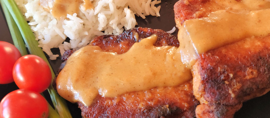 Southern-Fried Pork Loin Chops with Gravy