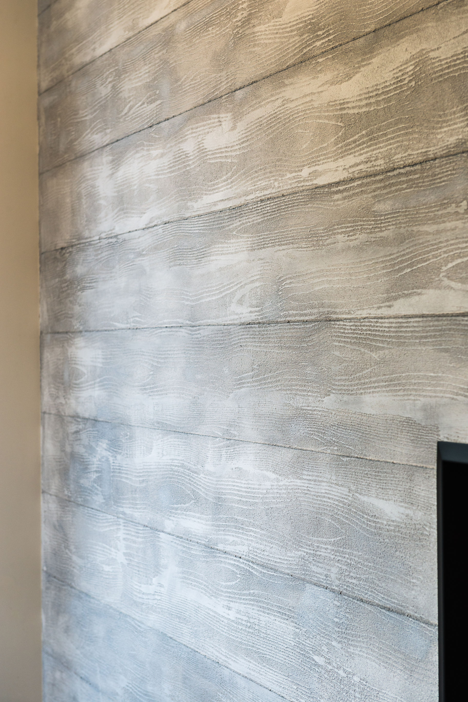 Concrete look polished plaster