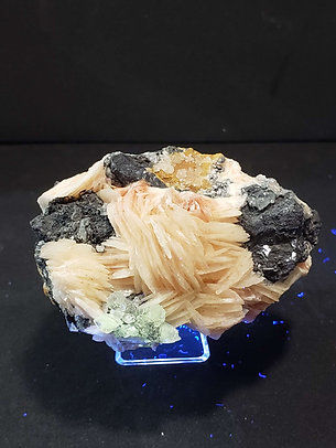 Thumbnail: cerrusite and baryte