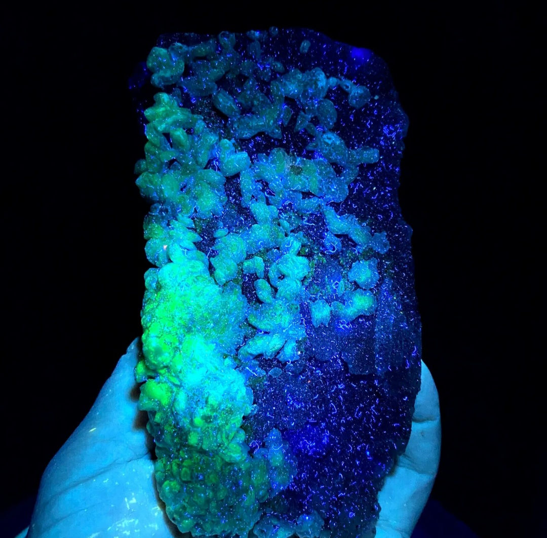 Hydrozincite