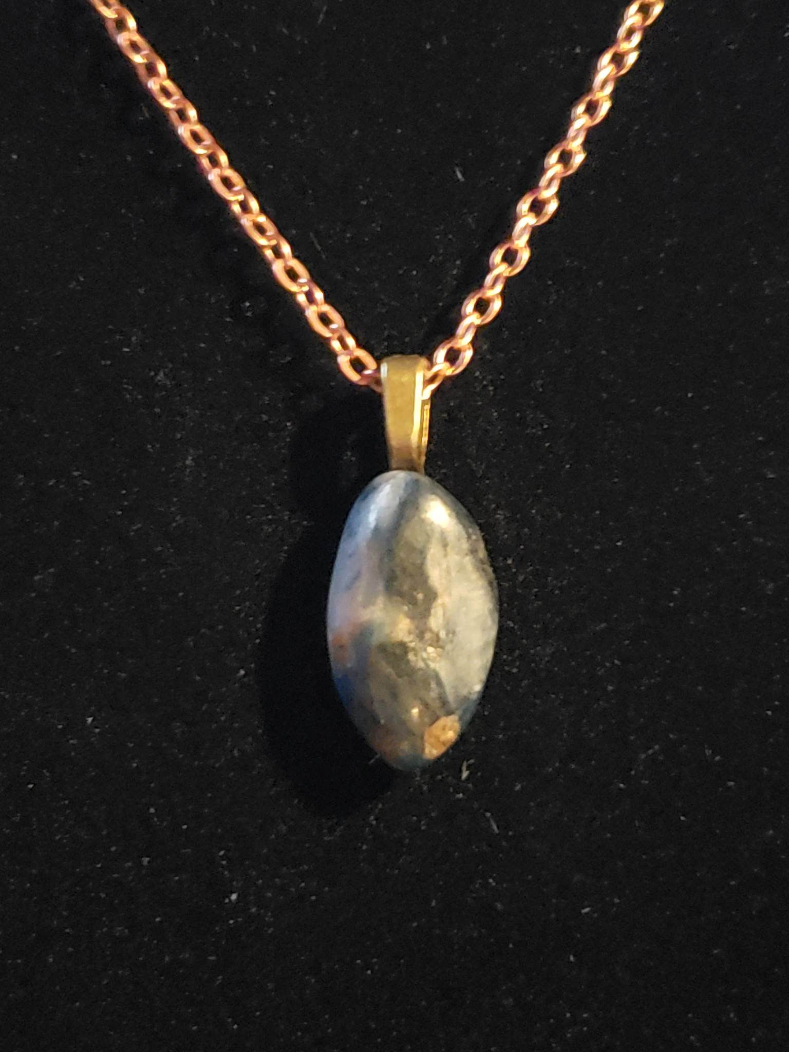 Blue kyanite
