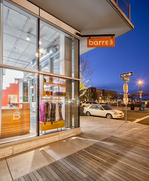 Barre3-JoshPartee-5271-retail-ext-dusk.jpg
