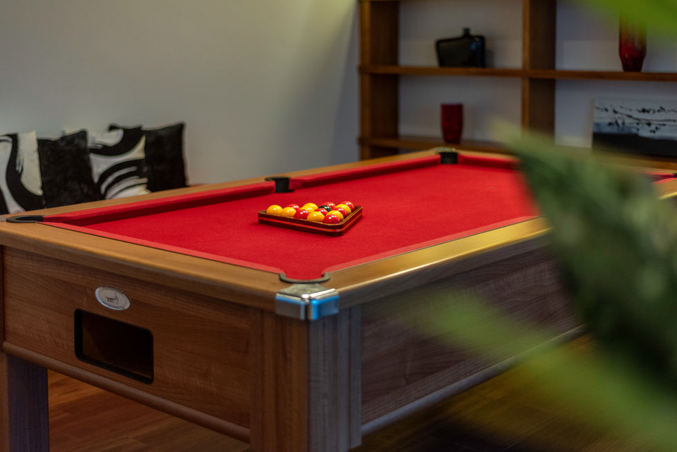 Orion pool table