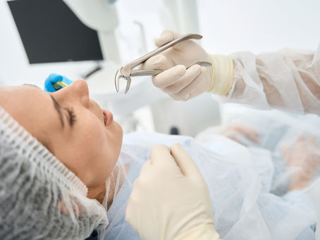 Is Tooth Extraction Painful? Truth About the Process and Recovery