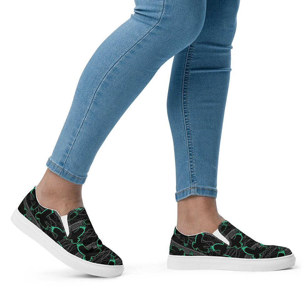 Thumbnail: Women’s Slip-on Canvas Shoes