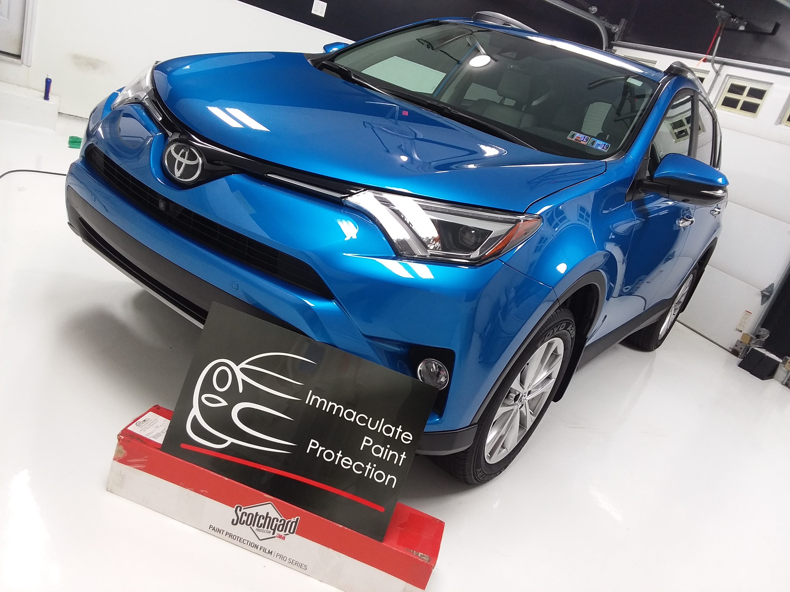 2018 Toyota Rav4 3M Clear Bra