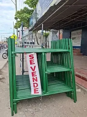 Andamio verde