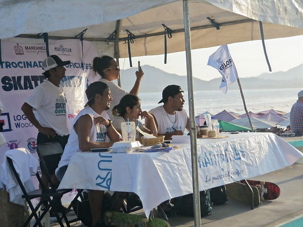 jueces del evento en manzanillo