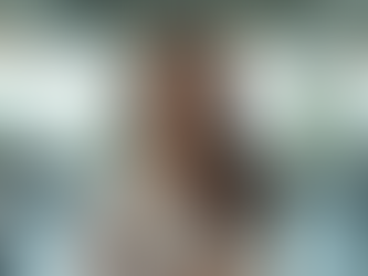 Balancing Act: How Women in Leadership Navigate Responsibilities and Expectations