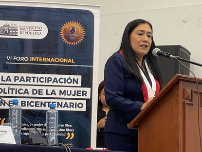 Congreso fomenta participación política de la mujer