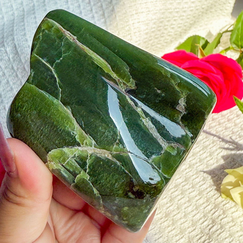 Thumbnail: Premium Green Tremolite Freeform – Polished Healing Crystal