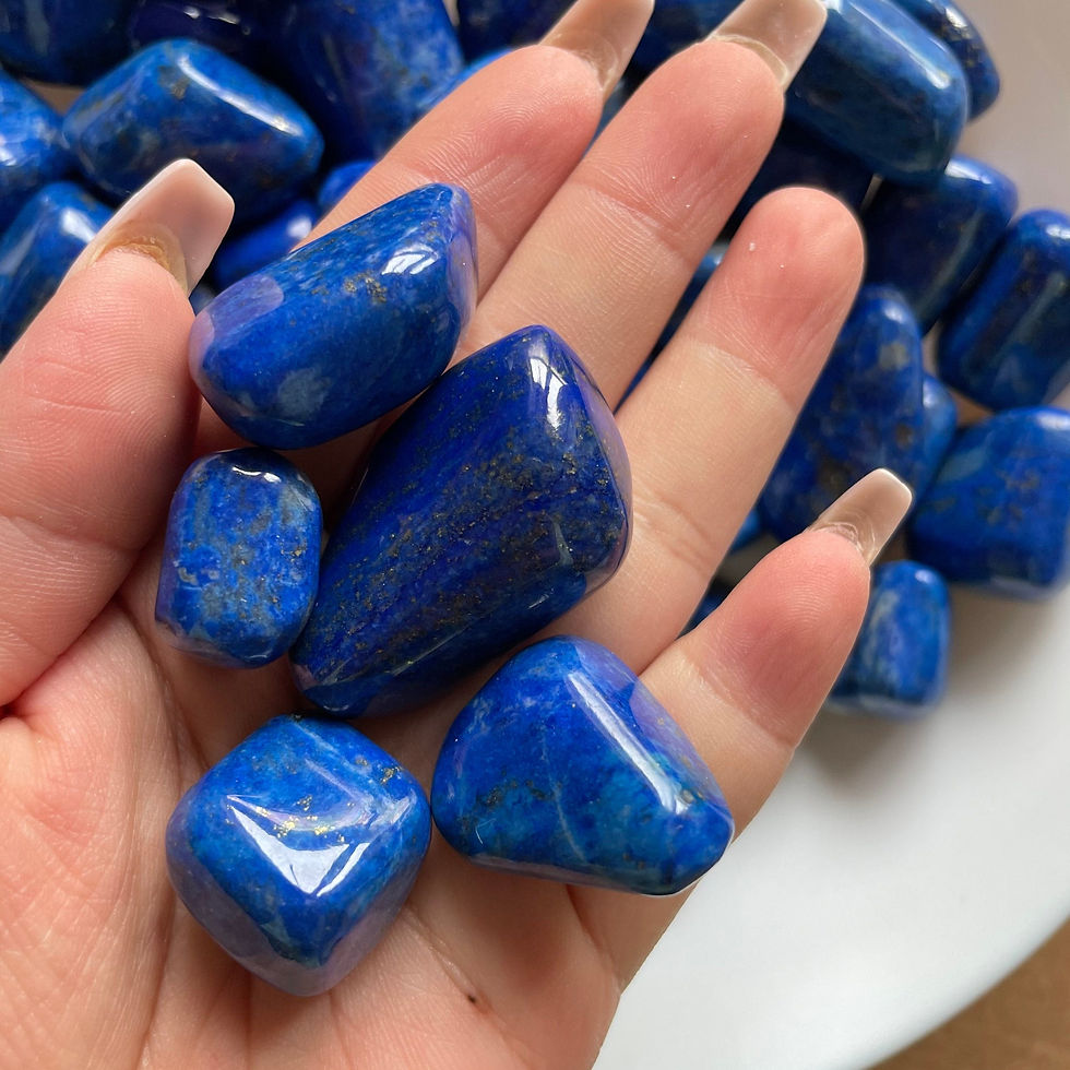 Thumbnail: Lapis lazuli crystal Tumblestone Healing Crystals