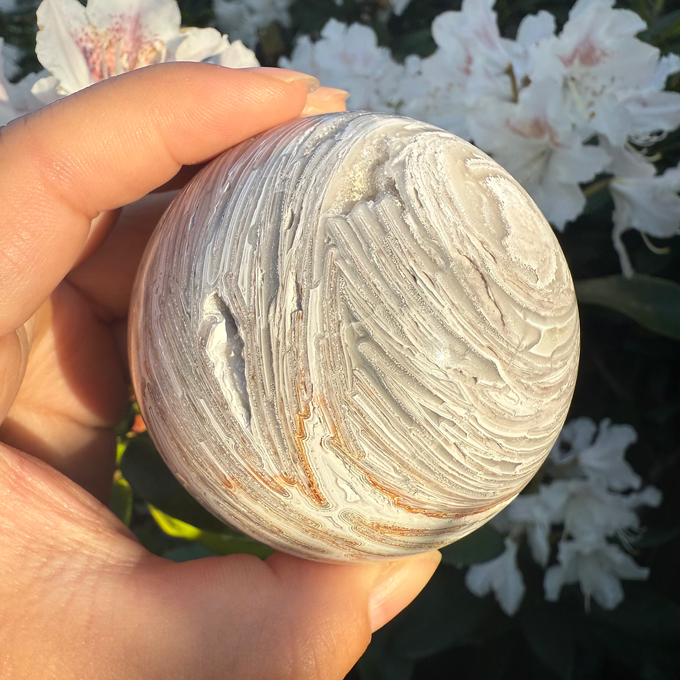 Thumbnail: Snow White Druzy Agate Sphere – 66mm