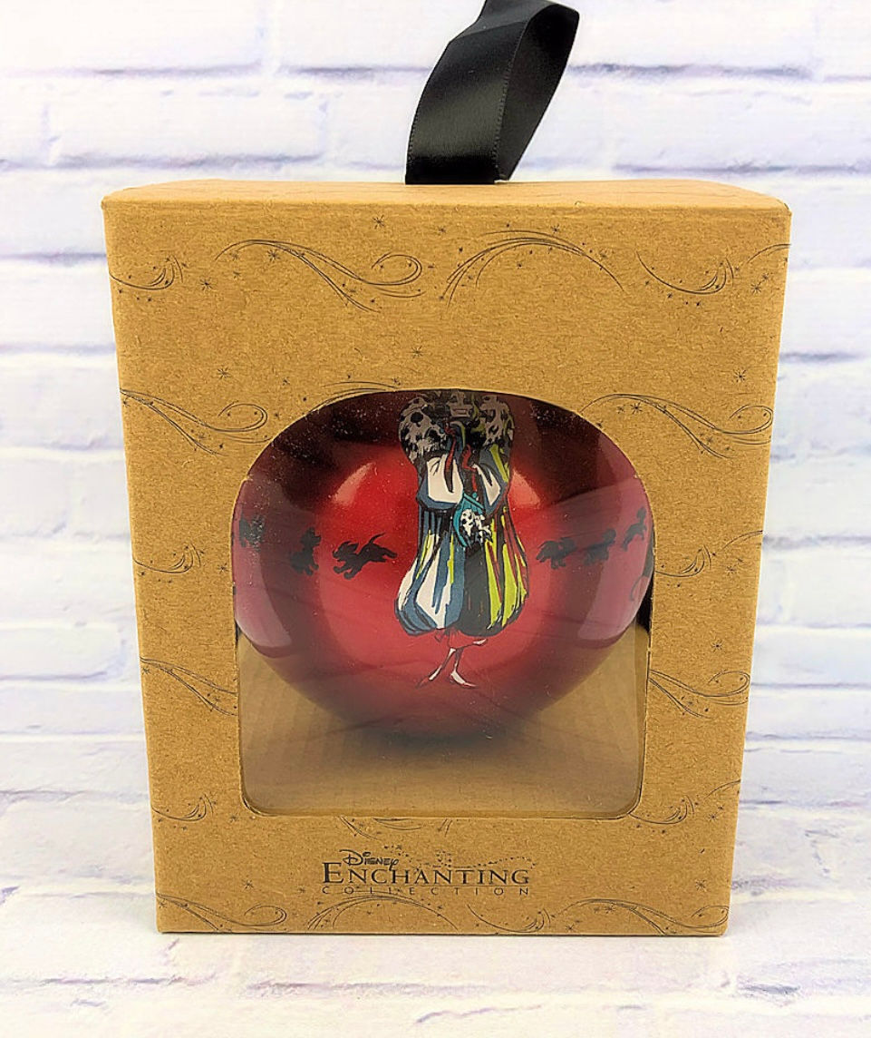 Thumbnail: Disney “Enchanting Collection” 10cm, Glass, Cruella De Vil Tree hanger 