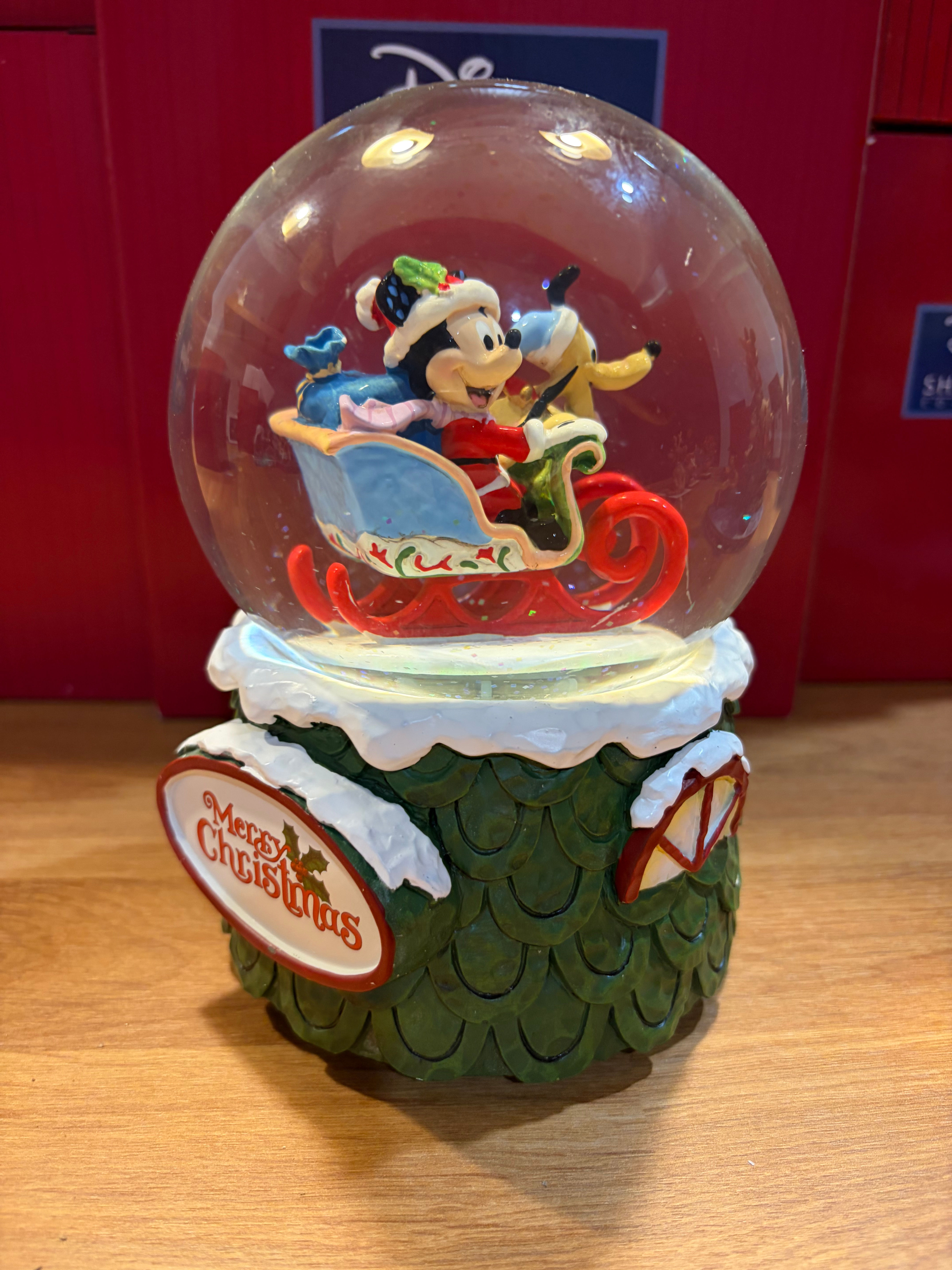 Jim Shore Disney Traditions - Mickey & Pluto Musical Waterball Snow Globe