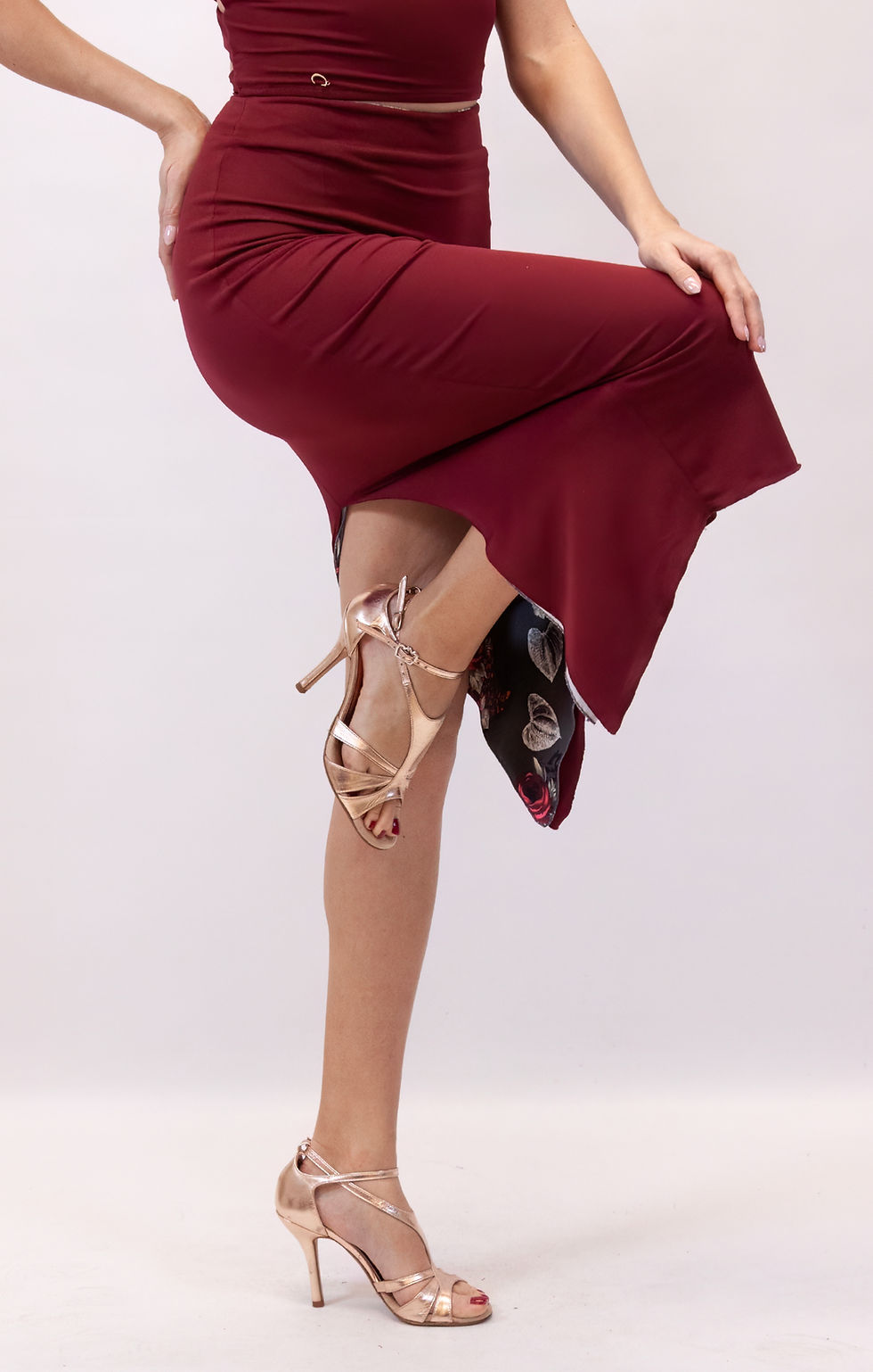Thumbnail: Naomi - London Breeze & Maroon Ruched  Reversable Tango Skirt