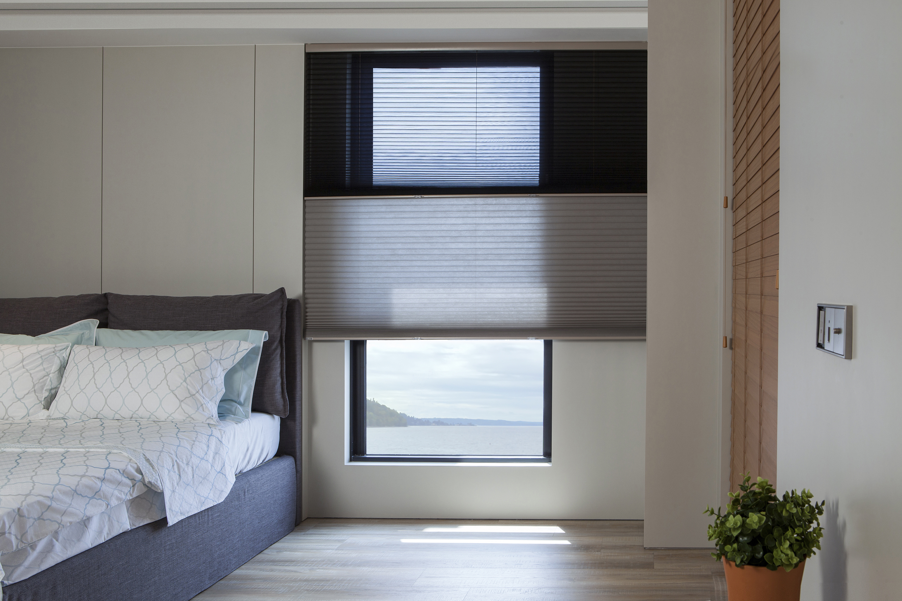 Honeycomb dual shades