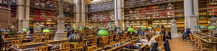 Biblioteca na França.jpg