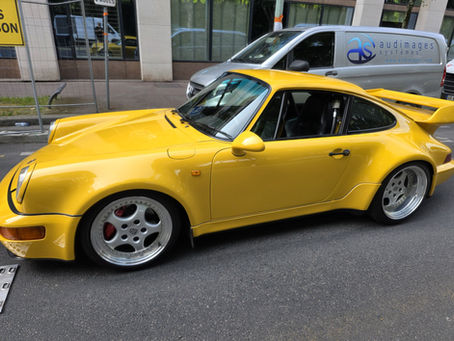 Porsche 911 Carrera RS 3.8 (1993) : quintessence de la 964 et chef-d’œuvre mécanique réservé aux initiés