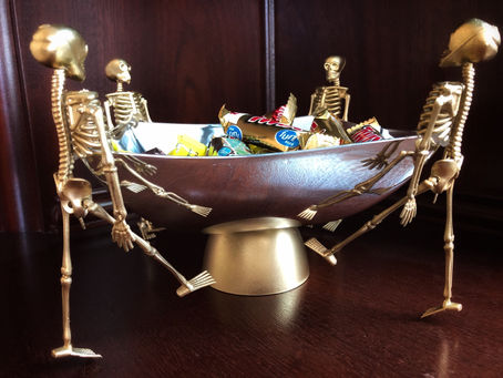 DIY Dollartree Skeleton Candy bowl