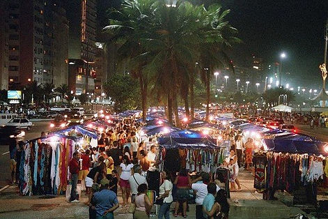FEIRA HIPPIE A NOITE.jpg