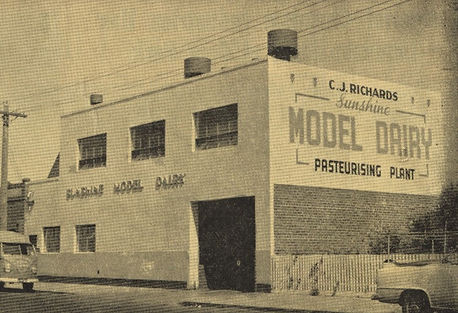 Hampshire Rd 83 - 85 - Richards Model Dairy.jpg