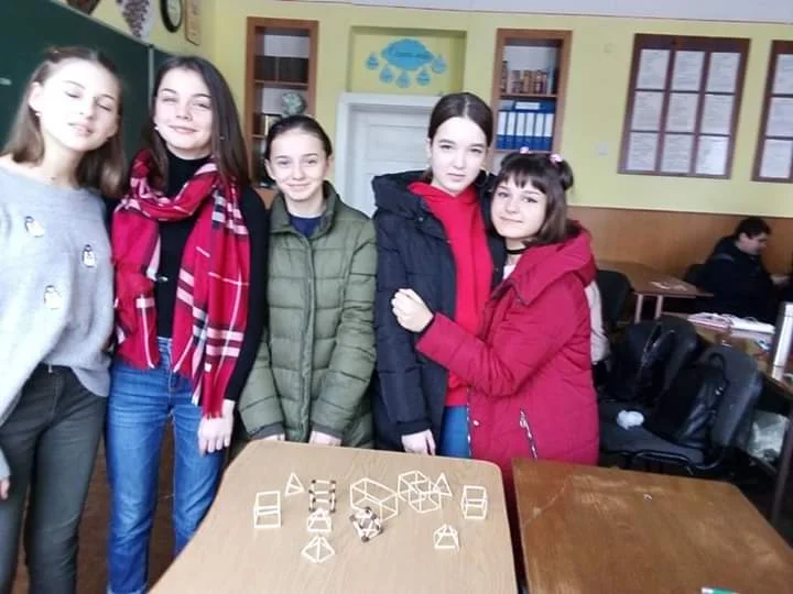 Фото без опису