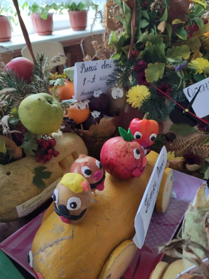 Фото без опису