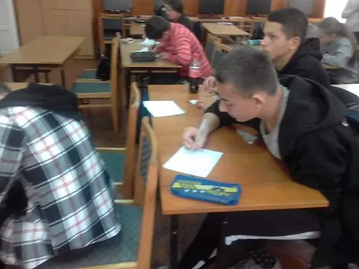 Фото без опису