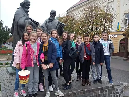 Фото без опису