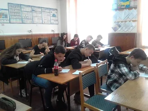 Фото без опису