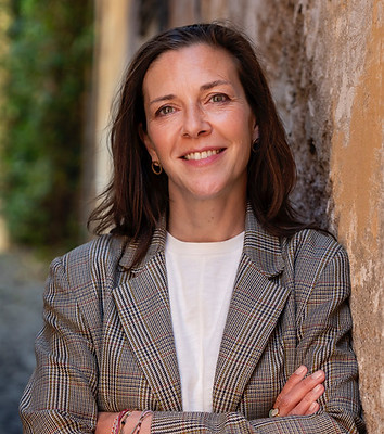 Carmen Dupont.jpeg