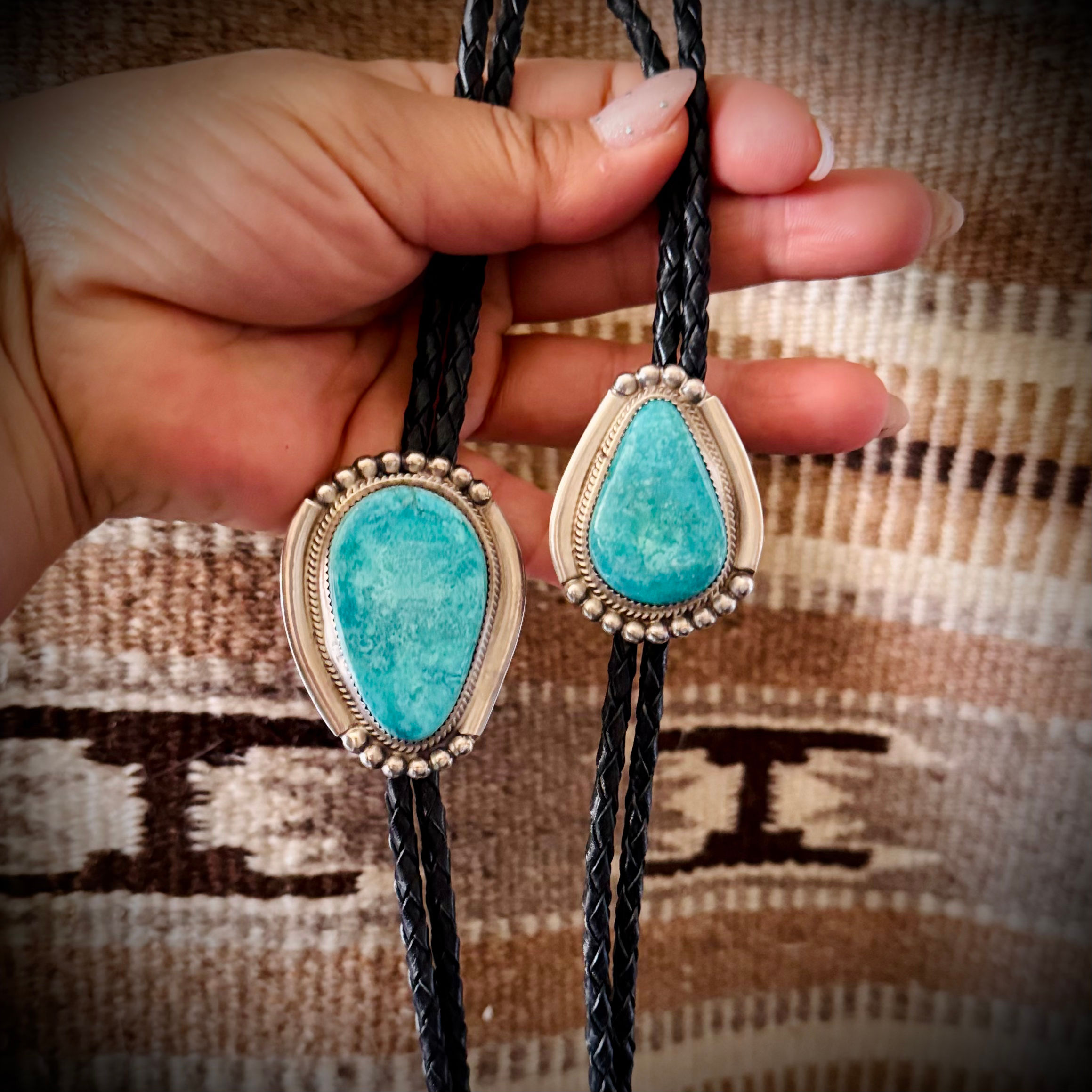 Navajo handmade SS Turquoise Bolo