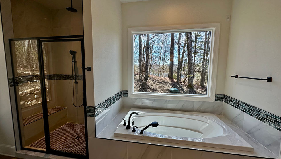 Atagahi Lake House Owners' Bath