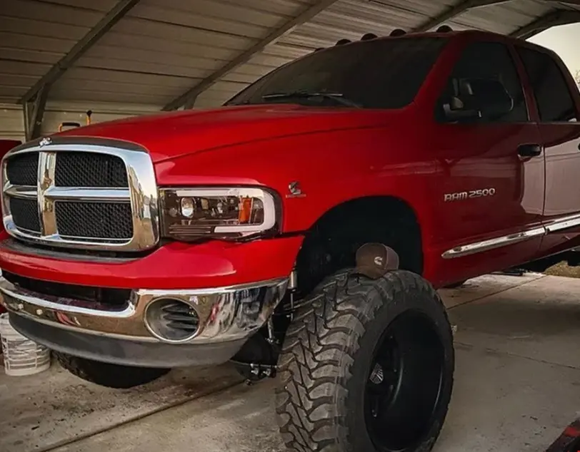 Thumbnail: 2002-2005 Dodge Ram GORECON OLED Halo & DRL Projector Headlights