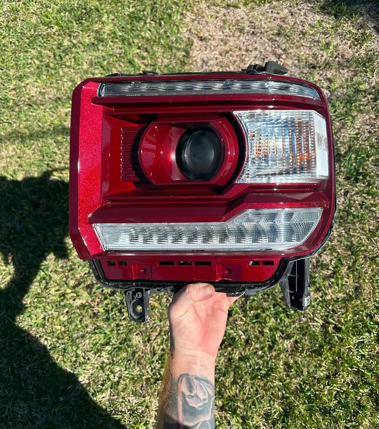 2014-2018 GMC 1500 Painted Projector Headlights