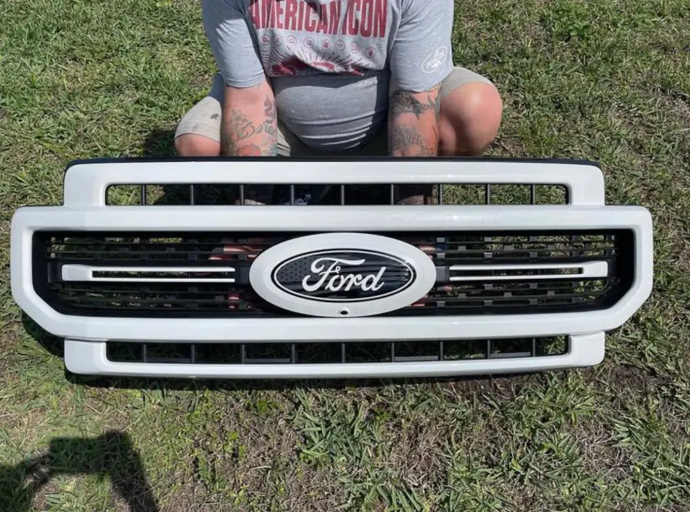 Thumbnail: 2020-2022 Ford SuperDuty Painted Grille