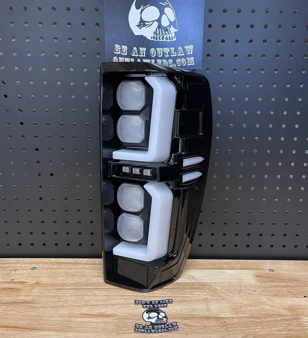 2019-2023 GMC Sierra 1500 LED GORECON Painted Tail Lights