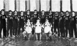 Ellensburg hoop champs.jpg