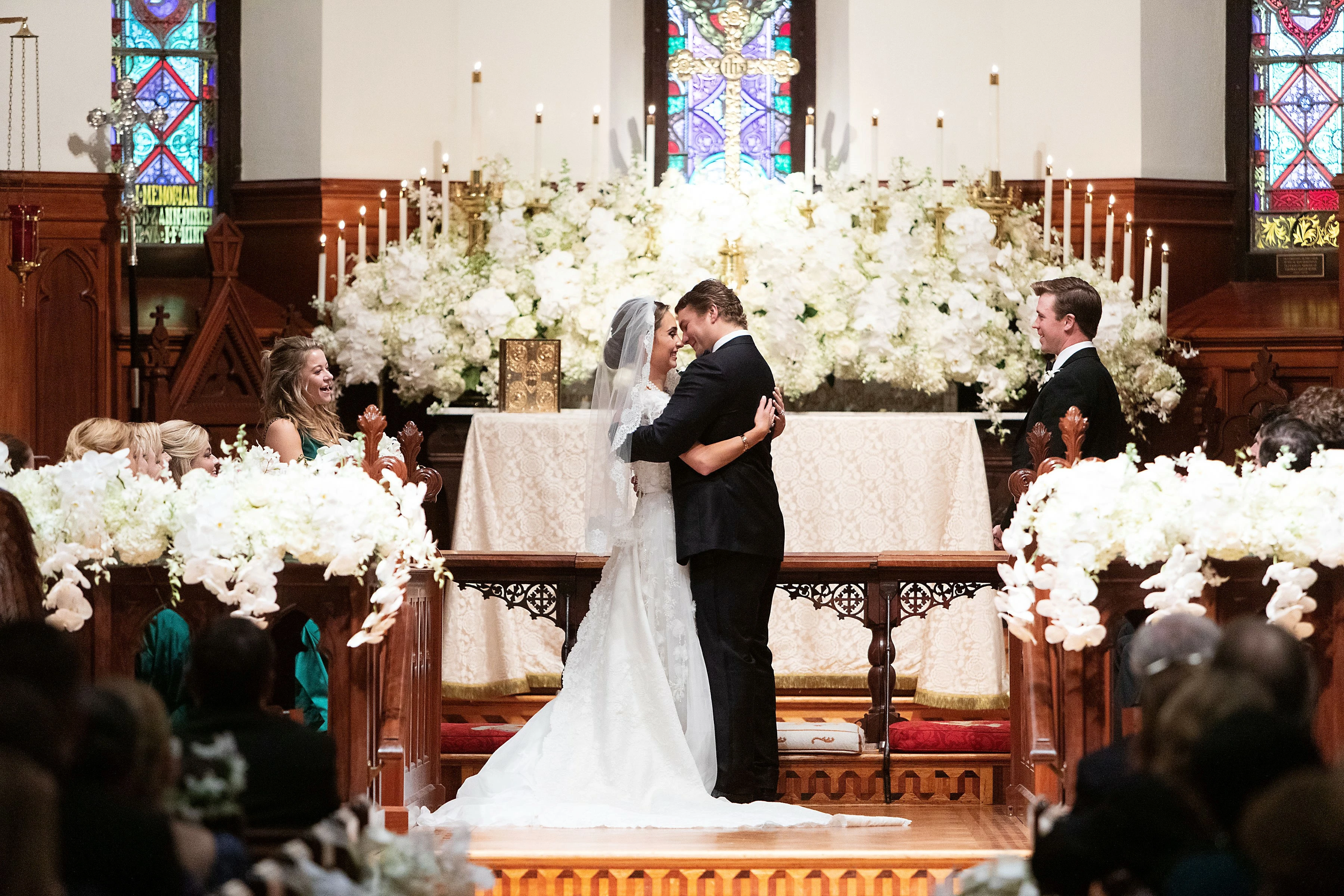 weddings-life-events.webp