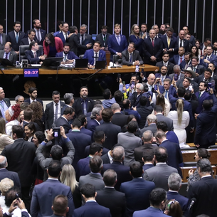 Em 2026, faxina geral contra os maus políticos que infestam o legislativo