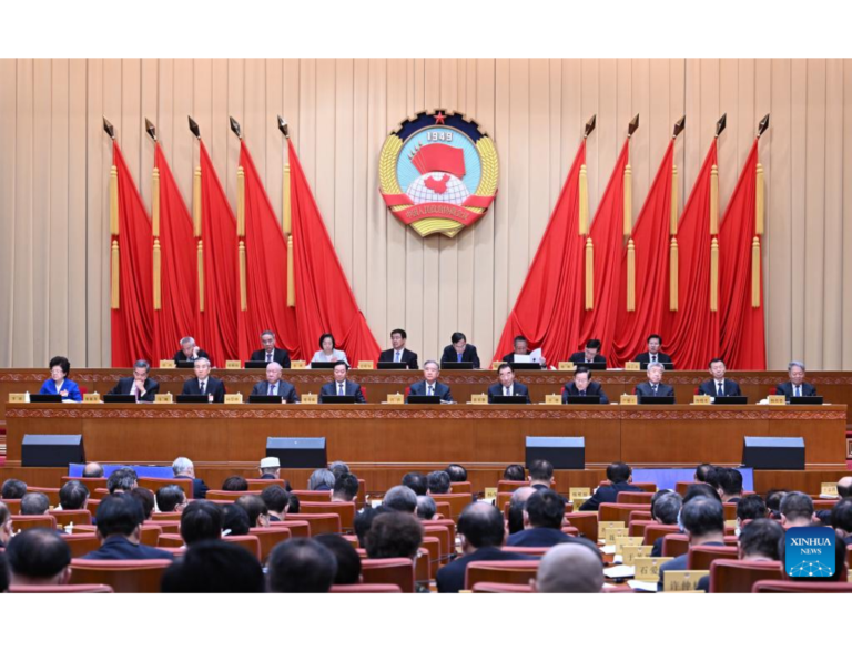 A engenharia do poder: por que a China escolheu engenheiros para governar