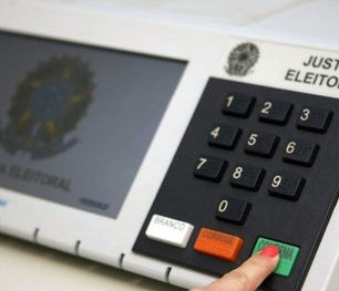 Eleição no Flamengo legitima as urnas eletrônicas no Brasil